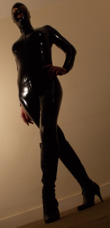TS Mistress ready to dominate