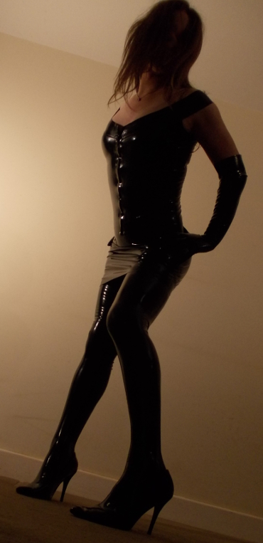 Ladyboy Rubber Dominatrix